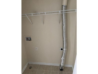 Great opportunity! To own a cozy townhome in a desirable - photo 12