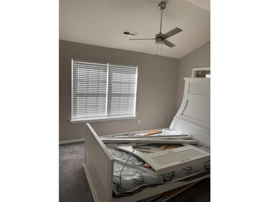 Great opportunity! To own a cozy townhome in a desirable - photo 13