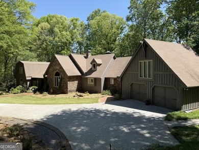 Amazing opportunity to own a 27+ acre equestrian/gentleman farm - photo 13
