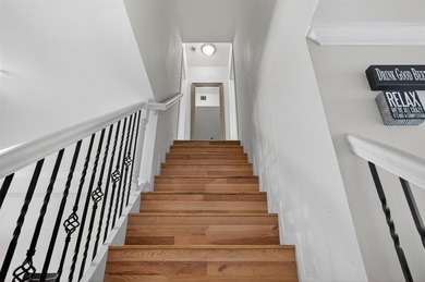 Welcome to this spacious 2-bedroom, 2.5-bath townhouse offering - photo 22