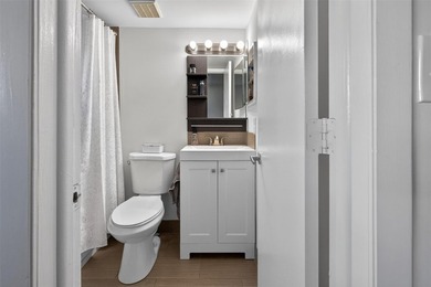 Welcome to this spacious 2-bedroom, 2.5-bath townhouse offering - photo 25