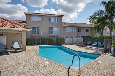 Welcome to this spacious 2-bedroom, 2.5-bath townhouse offering - photo 35