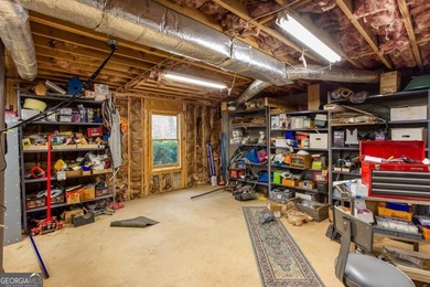 Amazing opportunity to own a 27+ acre equestrian/gentleman farm - photo 50
