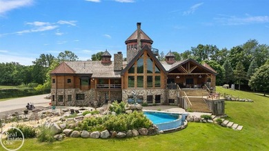 Extraordinary 160-acre private estate in the Heart of Metamora - photo 3