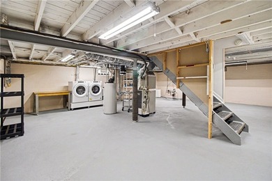 OPEN SATURDAY 11:00-12:30! Welcome home to 127 Wood Road! This - photo 14