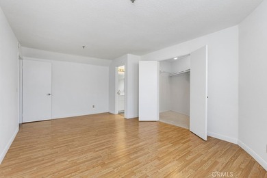 Rare offering! This beautifully maintained single-story 3 - photo 17