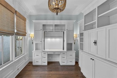Nestled in the neighborhood of Village Oaks, this beautifully - photo 19