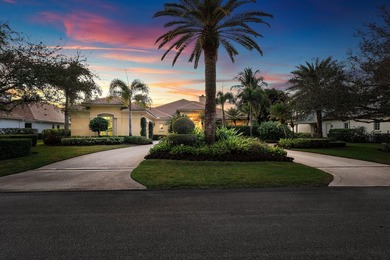 Located on over 1/2 acre, this custom 4 bed, 4 bath estate - photo 21