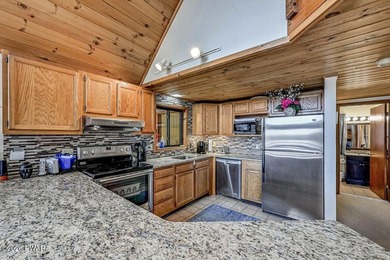 POWERBOATING LAKEFRONT HOME ON ROAMINGWOOD LAKE IN THE HIDEOUT! - photo 24