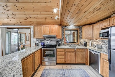 POWERBOATING LAKEFRONT HOME ON ROAMINGWOOD LAKE IN THE HIDEOUT! - photo 25