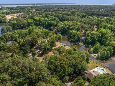 Experience the best of Lake Marion living at 363 Legend Court, a - photo 9