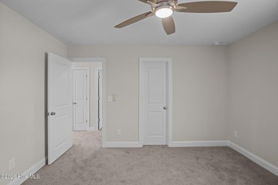 This gorgeous 4-bedroom, 2.5-bath home offers approximately 2 - photo 31