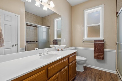 Nestled in the highly desirable Lake Balboa area of Hot Springs - photo 32