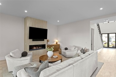 Located on spectacular Davis Islands, this newer construction - photo 4