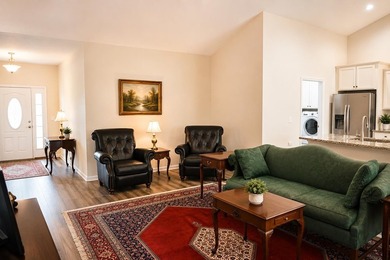 Welcome to coastal living at its finest in the sought-after - photo 9
