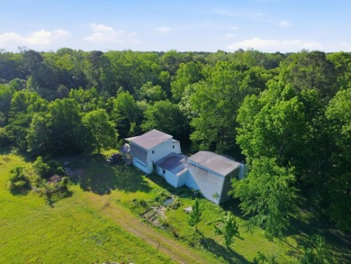 Welcome to a rare opportunity in the heart of Murrells Inlet! - photo 1