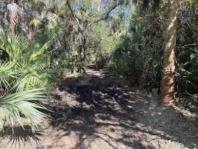 Welcome to your own private oasis! This stunning 6.45 acres of - photo 5