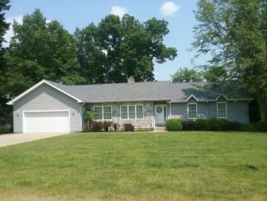 Lake Home Off Market in Perry Park, Kentucky