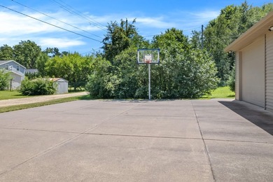 Meticulous and beautifully cared for! 329 2nd street is set and - photo 31