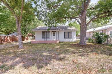 Guadalupe River - Guadalupe County Home For Sale in Seguin Texas