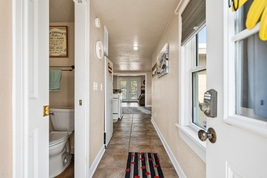 Beautiful Lake Hamilton condo with a prime location. Features - photo 2