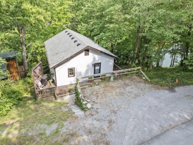 Lake Home For Sale in Danville, Kentucky