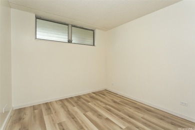 Ready for immediate occupancy! Tastefully renovated in 2026 - photo 8