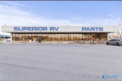 Lake Guntersville Commercial For Sale in Guntersville Alabama