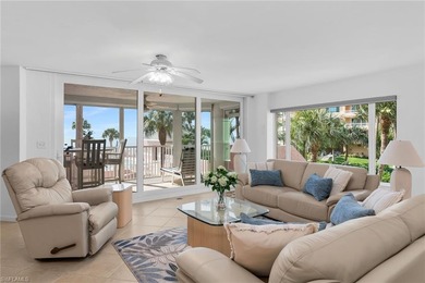 Marco Island Lake Area Condo For Sale in Marco Island Florida