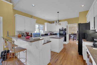 Welcome to the amenity-rich community of Eagle Watch, anchored - photo 11