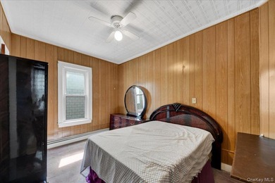 Potential rental income of approximately $10,00 per month makes - photo 13
