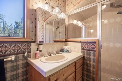 Located in the peaceful Shay Meadows area on the east side of - photo 18