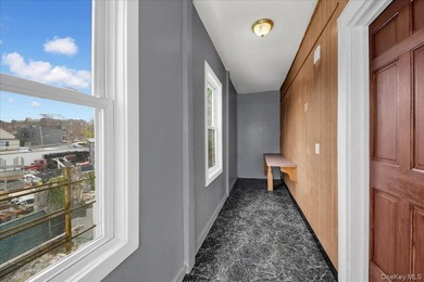 Potential rental income of approximately $10,00 per month makes - photo 22