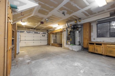 Located in the peaceful Shay Meadows area on the east side of - photo 36