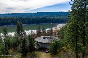 Long Lake - Okanagan County Home Sale Pending in Nine Mile Washington