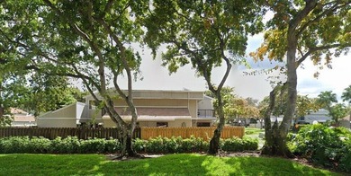 Best location in West Broward, Plantation to own this fee simple - photo 8