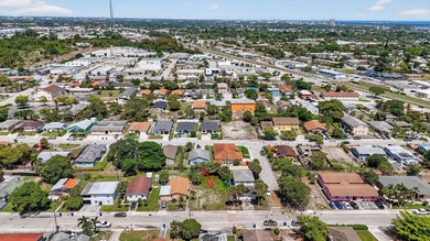 Rare Find! Single-family residential lot in Riviera Beach. This - photo 4