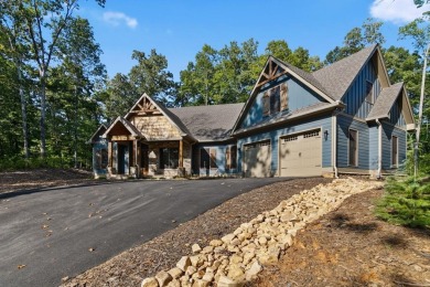 Lake Home For Sale in Ellijay, Georgia