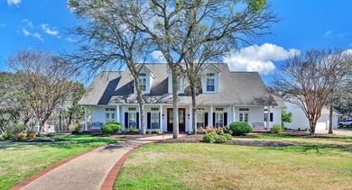 North Bosque River Home For Sale in Crawford Texas