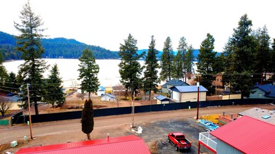 Lake Lot For Sale in Loon Lake, Washington