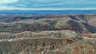 Nestled across Monroe and Greenbrier Counties, this stunning - photo 14