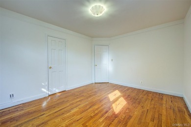 Welcome to this lovely 3 bed, 2 bath home located in the - photo 21