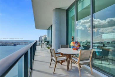 Penthouse Palace in the Sky-Breathtaking Views of Biscayne Bay &