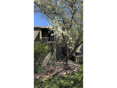 Lake Condo For Sale in Bloomington, Indiana