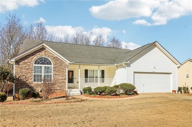 Lake Lanier Home For Sale in Flowery Branch Georgia