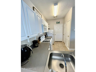 PRICE IMPROVEMENT - THE DEAL OF THE CENTURY! This is the - photo 10
