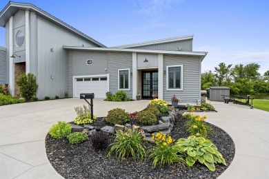 Lake Condo For Sale in Omro, Wisconsin