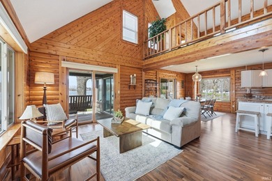 Imagine waking up to 264 feet of shimmering Rock Lake shoreline - photo 4