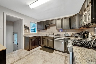 Welcome To This 2 Bed 2 Bath On An Oversized Lot. Right In The - photo 15