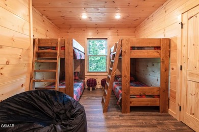 100+  reviews with 4.95 rating!!! 2025 Gross Rental Income @ $60 - photo 22